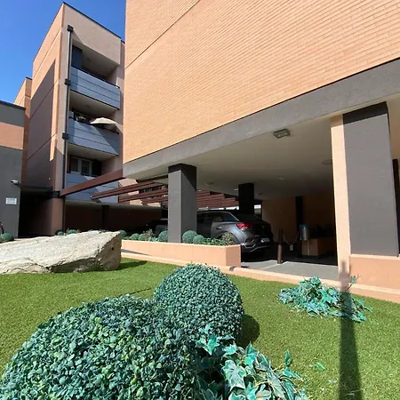 Ur-nest Donato Creti *