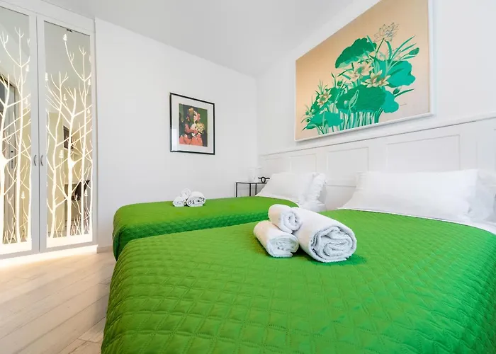 Ur-nest Donato Creti Apartmán *