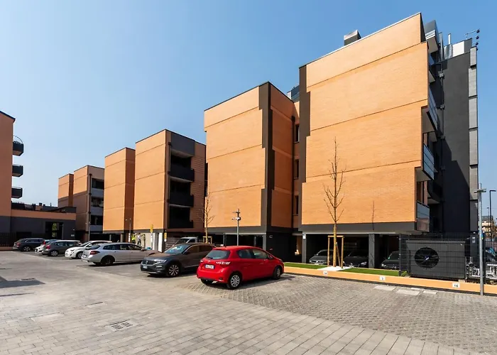 Ur-nest Donato Creti Boloňa